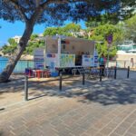 Bibliotecas de Calvià ofrece lectura en la playa y la piscina durante el verano