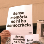 El Parlament deroga la Ley de Memoria Democrática en medio de protestas