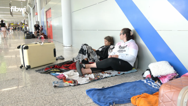 turistas afectados dana, aeropuerto de Palma