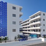 Vibra Hotels continúa con su estrategia de expansión y reposicionamiento con la incorporación de 226 camas y la renovación de un establecimiento en Ibiza