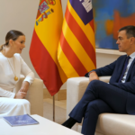 Prohens pide a Sánchez mejoras en financiación, un cambio en la política migratoria y apoyo para infraestructuras de Baleares